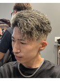 ツイストスパイラル×金メッシュ×かきあげスタイル