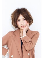 ヘアークリップ キューズ(HAIR CLIP Q's) 大人の色香に無邪気なカール