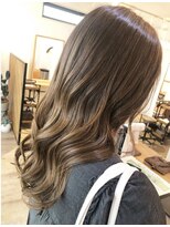 アーブル ヘアーアンドメイク(ARBRE) ブリーチグラデーションベージュカラー