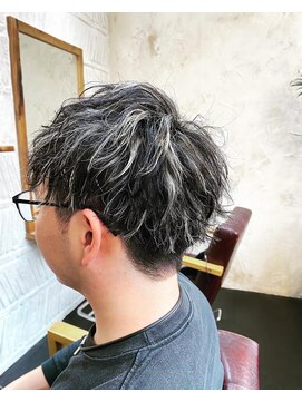 サロンリベルテ(salon Liberte) ホワイトメッシュ×ルーズスパイラル