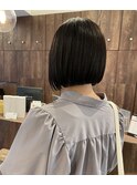 ◇前下がりボブ  首元スッキリ　ストレートボブ
