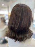 ブラウンベージュ