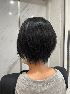 ナンバー ユアイロ 川崎(N° uairo) 【池田】すっきりショート