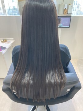 エミュスト(Emuest) ☆髪質改善ストレート