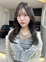 ロール 博多(Role) 小顔に見せるヘア/ワンレン/ボブウルフ/ネビージュ/黒髪カタログ