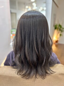 ムーア(MUA) ☆イルミナカラー