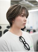 ショートボブダブルカラーミルクティーベージュブリーチ大通駅