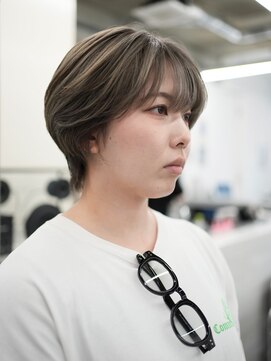 テンション(tension) ショートボブダブルカラーミルクティーベージュブリーチ大通駅