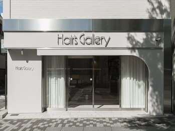 ヘアーズ ギャラリー 堺高島屋店(Ｈａｉｒ’ｓ Ｇａｌｌeｒｙ)の写真/【堺東徒歩5分】堺高島屋より移転！リニューアルOPEN◎白を基調とした清潔感のある店内！