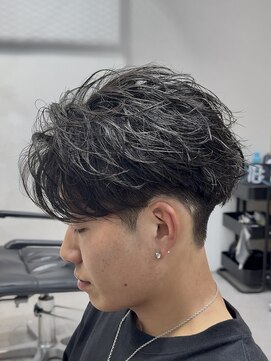 フィフス 渋谷(fifth) 渋谷フェザーパーマニュアンスフェザーパーマ強め大人ビジネス