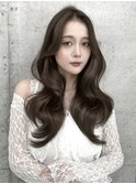 センターパート韓国ヘア/オリーブグレージュカラー表参道