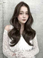 アイシー 表参道(ICY)&nbsp;センターパート韓国ヘア/オリーブグレージュカラー表参道