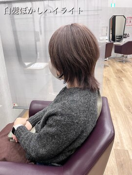 キセイ イオンモール新利府北館店(KISEI) 上品白髪ぼかしハイライト30代40代50代60代大人のショートウルフ