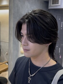 レイズ 名古屋(RAYS)の写真/『曲がる縮毛矯正/メンズ縮毛矯正』が得意なサロン！クセやうねりを抑えつつトレンド感のある仕上がりに！