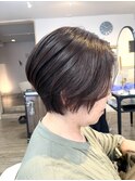 品のあるくびれショート