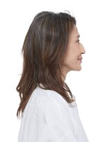 えがお美容室 お手入れが楽◎軽やかなミディアムレイヤーヘア