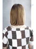 シュシュット(chouchoute)&nbsp;小顔グラデーションカラーバターブランジュ美髪ダブルバング/111