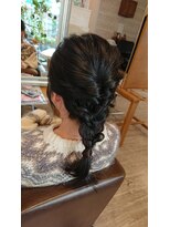 ウィービーパセリ atre川越店(WE BE PARSLEY)&nbsp;編み下ろしヘアアレンジ【担当 木村沙織】