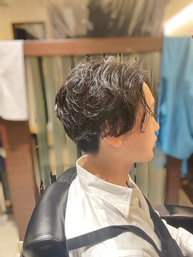 エヌドットバーバー ギンザ(N.BARBER GINZA) ツーブロックマッシュ/スパイラル/スマートマッシュ銀座<理容室>