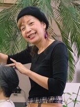 ヘアーアンドメイク フラット ヒルズ(Hair&Make FLAT HILLS)