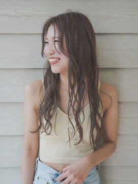 ディア 藤沢(diar) 大人可愛い/くびれ/ウルフレイヤー/30代40代50代/ロングレイヤー