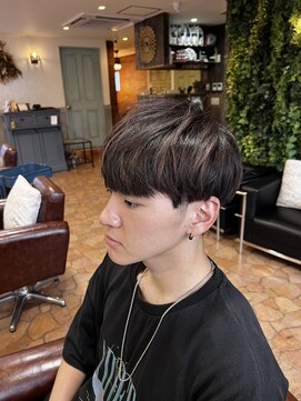 セライロ 千葉(celilo) ショートマッシュ/レッドブラウン/千葉駅【MINA】