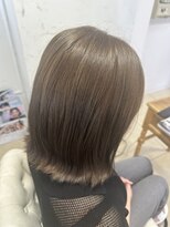 エミュ 中央駅店(eMu) (ブリーチなし透明感)オリーブベージュ♪