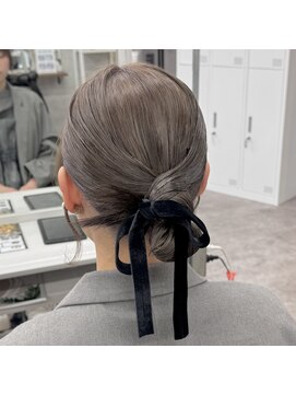 リミットバイアフィナー 大宮店(limit by Afinar) タイトシニヨン