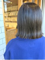 ノエル(noele)&nbsp;オリーブグレージュ×切りっぱぼぶ