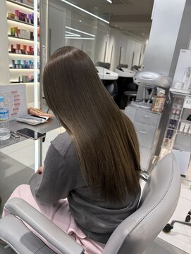 アールプラスヘアサロン(ar+ hair salon) 【新宿/新宿三丁目/ダブルカラー/ハイトーン】