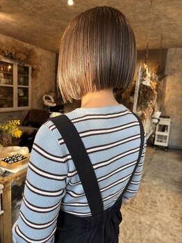 コルプア(corpua)の写真/カウンセリングから始まる、似合わせヘア。一人ひとりの魅力を引き出し「なりたい」より「似合う」を大切に