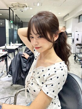 アンダーバーホワイト(_WHITE) 大人気☆ 結んでも可愛くなる顔周りカット