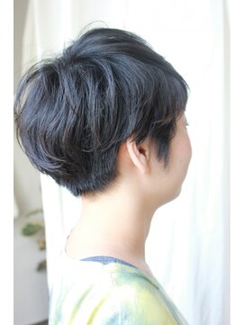 ホワイトルーム(White Room) 黒髪ベリーショート♪