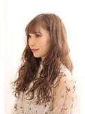 小顔に見えるゆるふわ波ウェーブロング