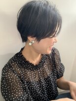 エル セルカ 高田馬場(el CERCA)&nbsp;大人可愛いセンターパート×小顔丸みショートスタイル