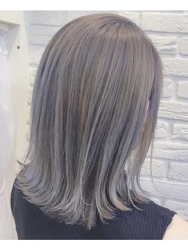 ティーノ(TINO by ganesha) ハイトーン☆シルバー〔近江八幡/八日市/近江八幡駅〕