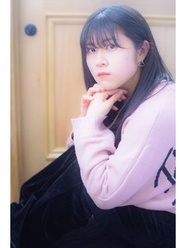 ラストーリア(La storia) 耳かけ大人っぽストレート