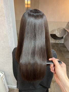 アールクリップ 表参道(arclip) サラ艶ロングレイヤーカットレイヤーボブサイエンスアクア