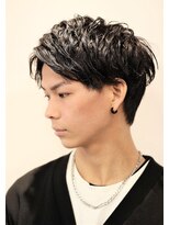 ノイセル 心斎橋(Noisyle)&nbsp;アップバングメンズショート黒髪