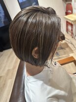 ヒトヘアースマイル 各務原(hito hair×smile)&nbsp;ハイライト×ボブ