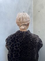 ヴァーディ オモテサンドウ(Vardy omotesando) set/アレンジ ボブ ハイトーン