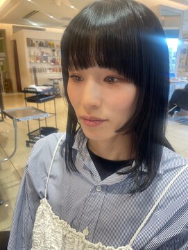 ノーブル 白金台店(Noble by PROGRESS) ラウンドバング暗髪レイヤースタイル