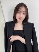顔周りレイヤーの内巻きボブ/美髪カラー/シースルーバング