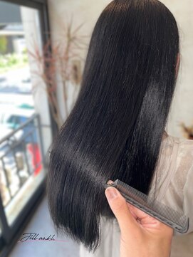 ジル アンク(Jill ankh) 《姫路 Jillankh》暗髪 ダークブラウン 髪質改善カラー