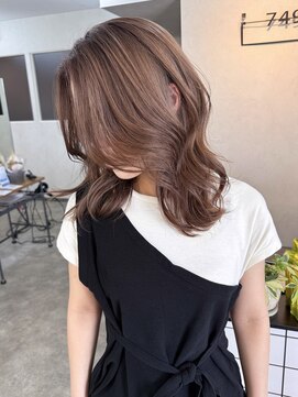 ナジック(749) 大人ミルクティーベージュ