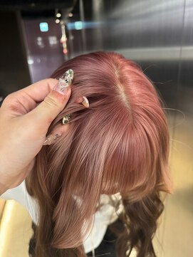 ペレ 栄店(PELE) ミディアムヘア/デザインカラー/フェイスフレーミング/栄