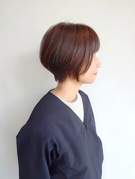 ラトリエコンタン(L´atelier Content) 30代40代50代おすすめ　カジュアル×長めくびれショート