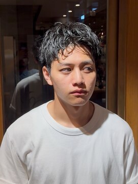 エイゾー(EIZO) メンズパーマ/ショートパーマ/スパイキーショート/社会人ヘア