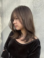 スペイディック 中目黒(SPADIC)&nbsp;透け前髪×顔まわりレイヤー くびれミディ