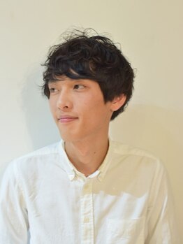 カンナヘアーメゾン(Canna hair maison)の写真/一度体験すれば高いCut技術に納得!骨格や癖のお悩みに対しての技術×デザイン力に自信あり◎